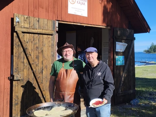 Vällyckad kolbullensdag i Axmar bruks hamn